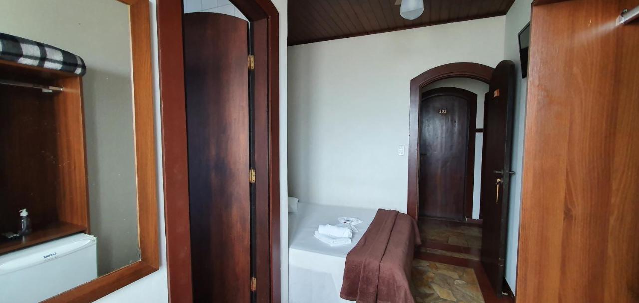 Casa Blanca Pousada Hotel Sao Lourenco  Chambre photo